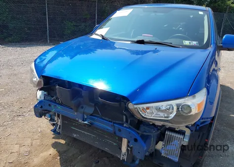 2019 Mitsubishi Outlander Sport 2.0 Es z USA, uszkodzony, nr VIN JA4AP3AU0KU033623